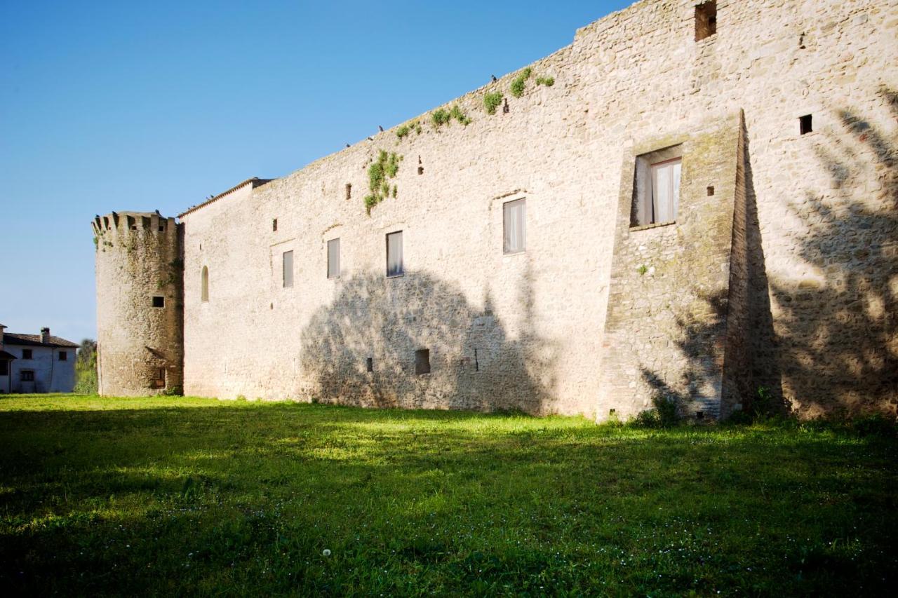 مبيت وإفطار Castel Ritaldi Torre Della Botonta المظهر الخارجي الصورة