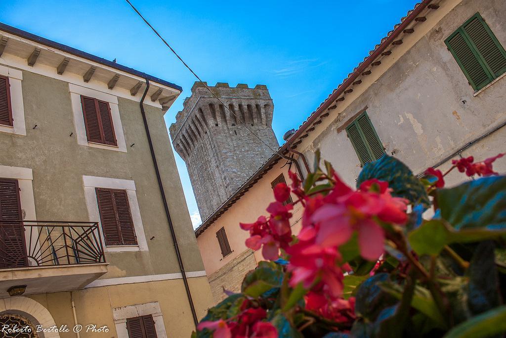 مبيت وإفطار Castel Ritaldi Torre Della Botonta المظهر الخارجي الصورة