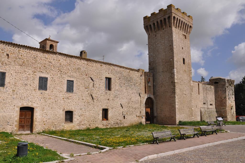 مبيت وإفطار Castel Ritaldi Torre Della Botonta المظهر الخارجي الصورة
